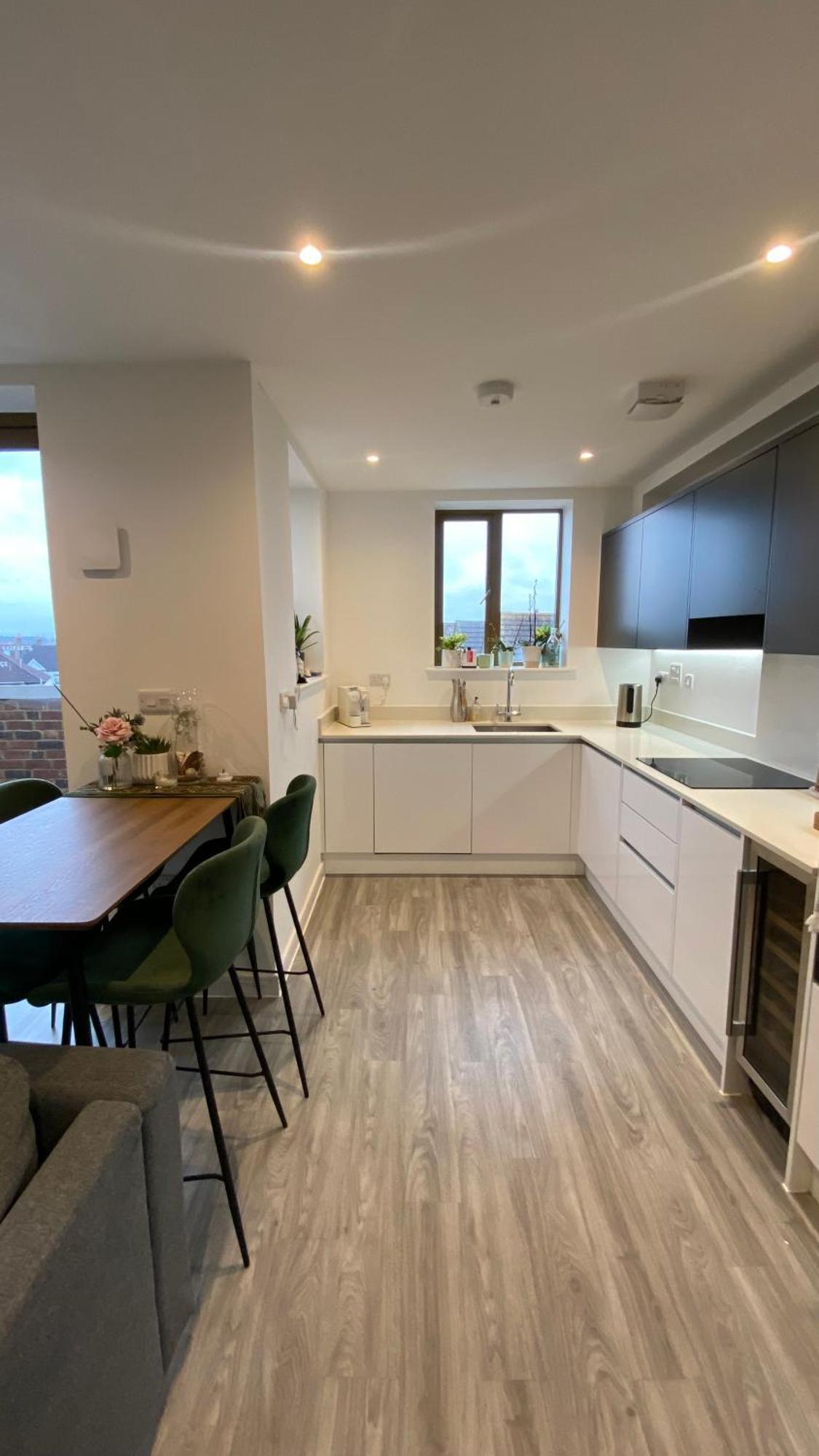 London Luxe: Stylish Studio Екстер'єр фото